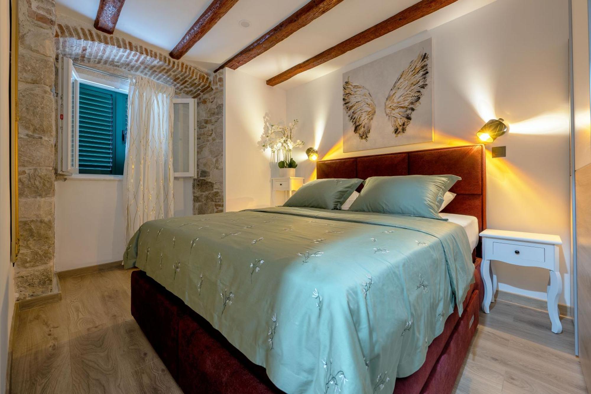 شقة Bernard Deluxe Renovated Peaceful Old Town Gem سبليت المظهر الخارجي الصورة
